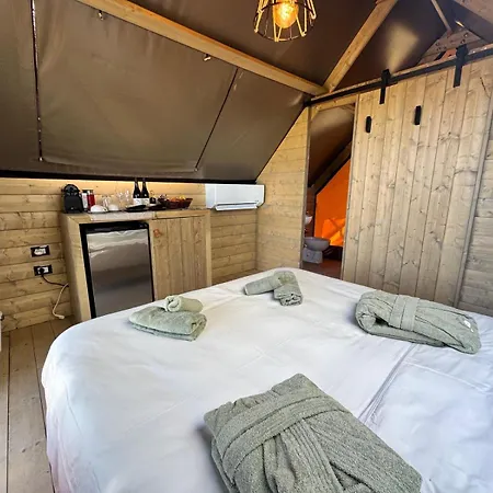 Οργανωμένο κάμπινγκ Glamping Uma Casanatura *