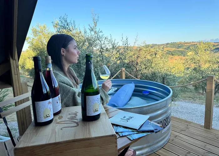 Glamping Uma Casanatura Роскошный шатер Cellino Attanasio