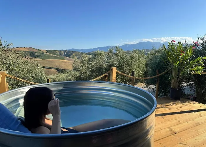 Glamping Uma Casanatura Luxuszelt Cellino Attanasio